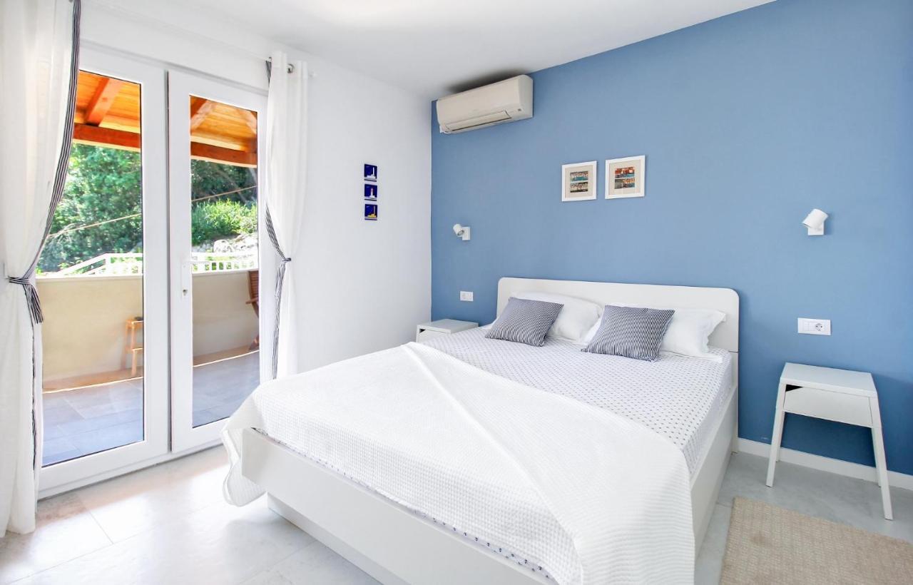 Apartment Levanat Molunat Exterior photo